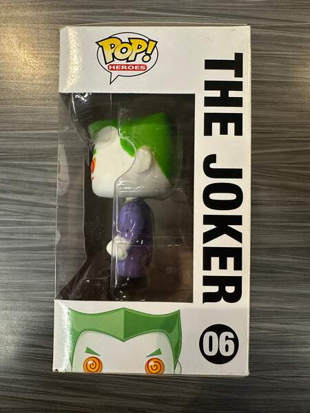 Funko POP! Heroes: DC Universe - The Joker [Vinyl Bobble-Head