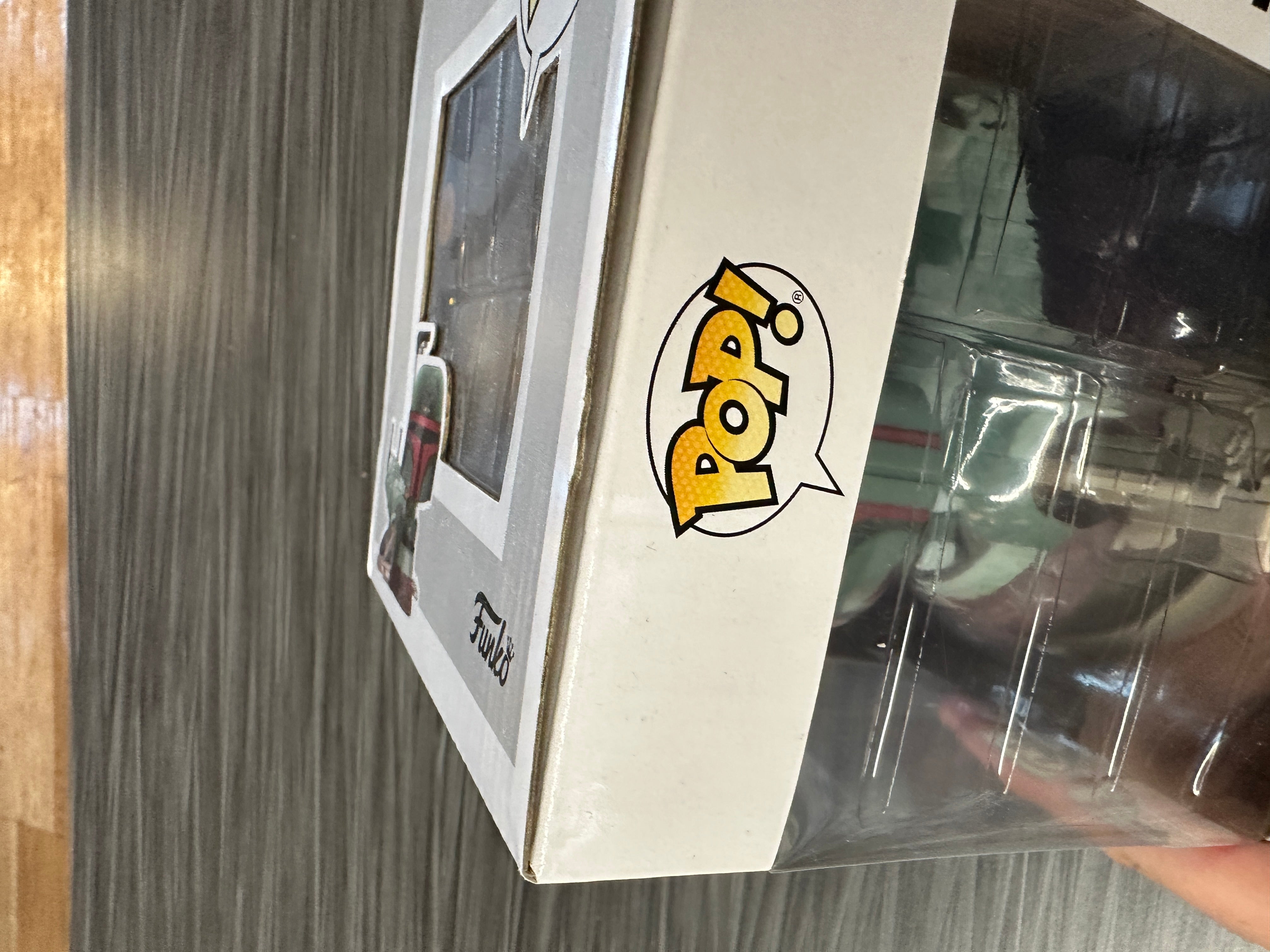 スターウォーズ　Funko POP ♯213 ボバフェットwith スレイブワン Funko Pop! Deluxe: Star Wars Boba Fett with Slave One # 213