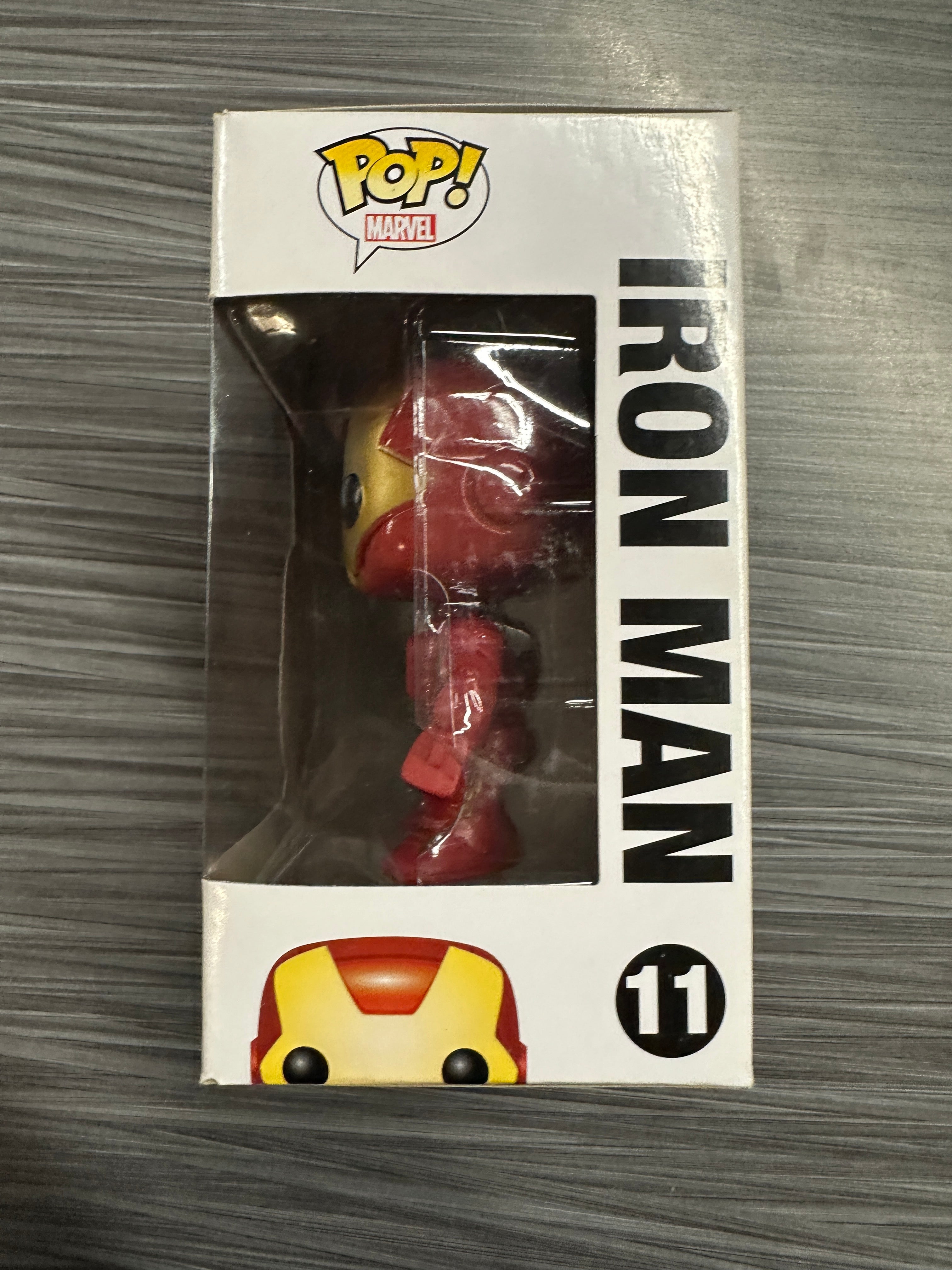 MARVEL - セールFUNKO POP! マーベル　アベンジャーズ　アイアンマン　初期版 Amazon.com: Funko Pop! Deluxe, Marvel: Avengers Assemble
