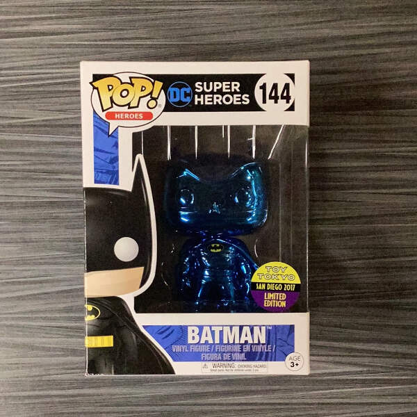 Funko POP! Heroes: DC Super Heroes - Batman [Blue] Chrome (2017