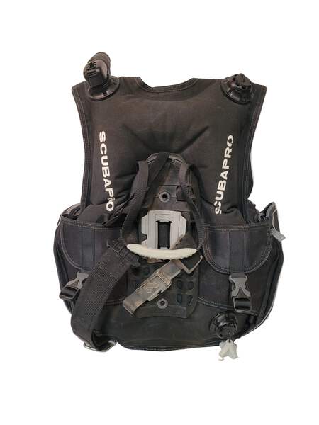 SCUBAPRO　BCＤ　エアⅡ付き中古品 Scubapro Classic BCD with Air2 Inflator