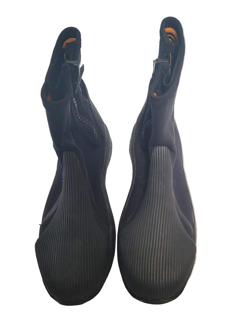 Henderson Aqualock 5mm Dive Boots size 11