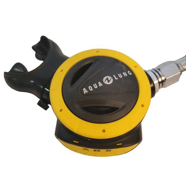 AquaLung ABS Octopus Regulator Yellow Miflex Hose