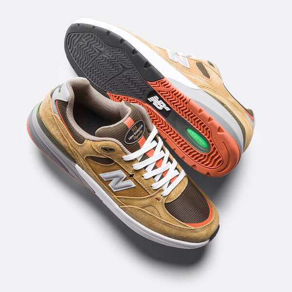 【極美品】New Balance 933 Wheat US11 (29cm) New Balance Numeric Reynolds 933 