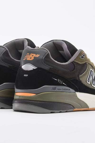 New Balance Numeric Reynolds 933 