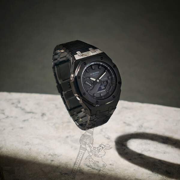 Casio GA-2100SKE G-SHOCK ブラックメタル 274_0.jpeg?etag=G94TpsunvYy%