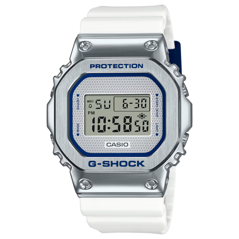 CASIO G-SHOCK GM-5600LC-7 METAL BEZEL SILVER/WHITE DIGITAL WATCH