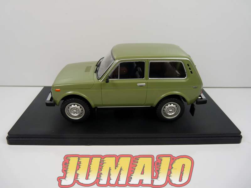 PTVQ33 Voiture 1/24 SALVAT Models : Portaro 260D 1980