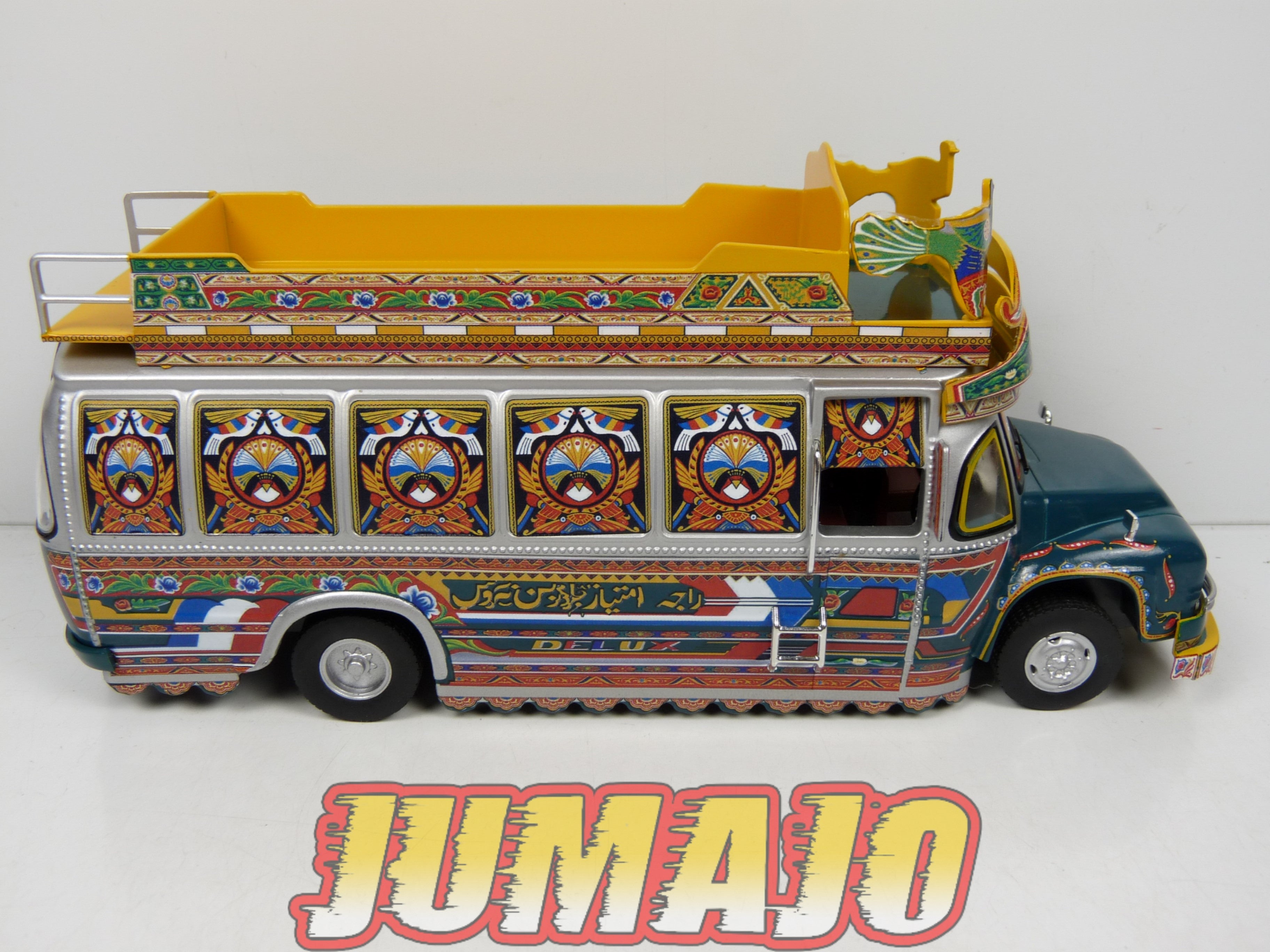 SUB26 Bus 1/43 IXO Hachette BEDFORD Rocket type TJ 1980 Pakistan