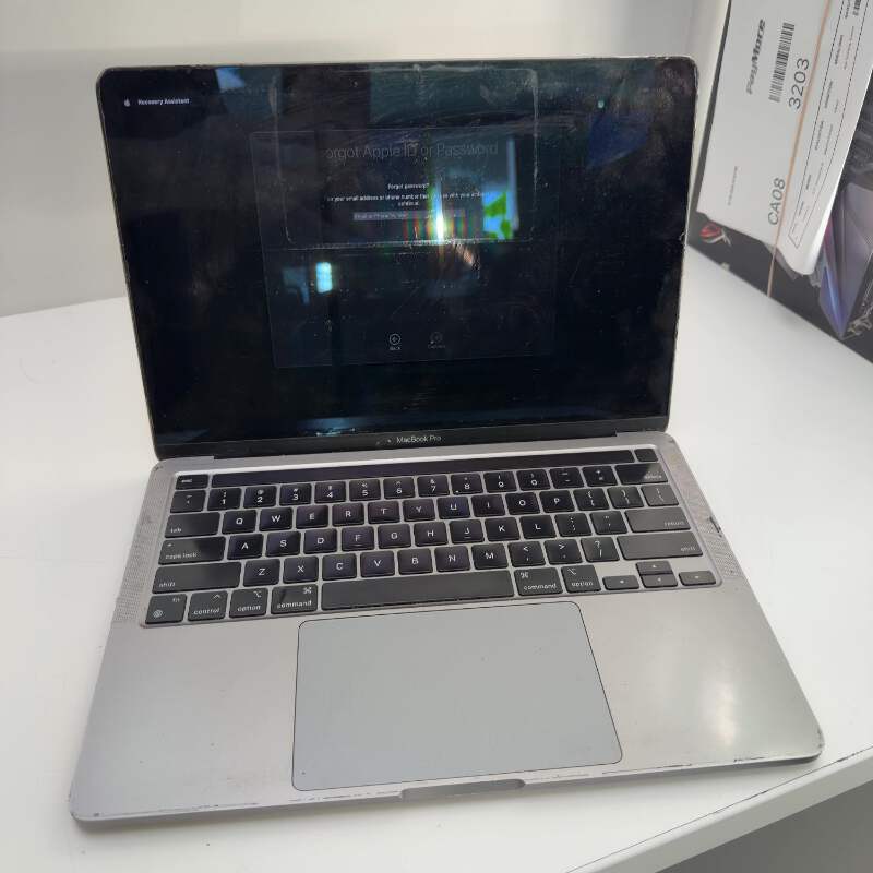 2020 Apple MacBook Pro 13.3