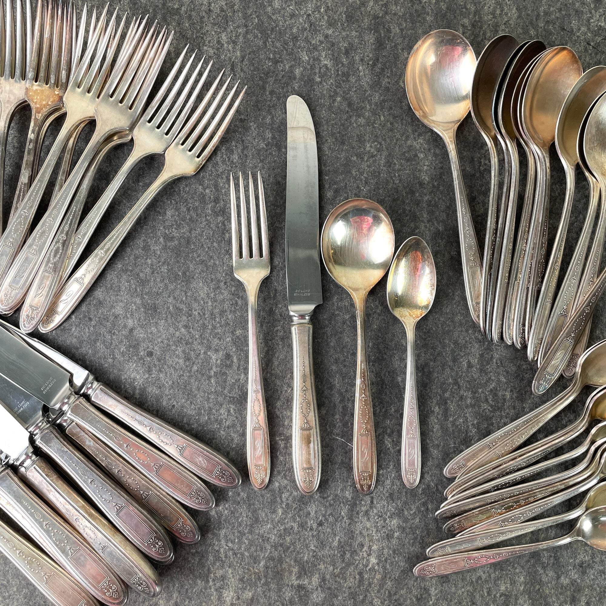 Oneida gold and silver 2025 flatware