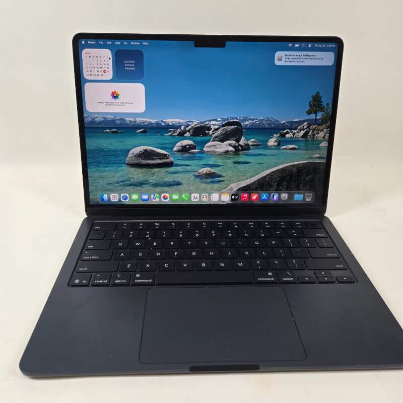 2025 Apple MacBook Air 13