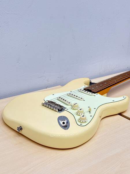 Aria Pro II STG-62 Classic Strat Style In Vintage White | eBay