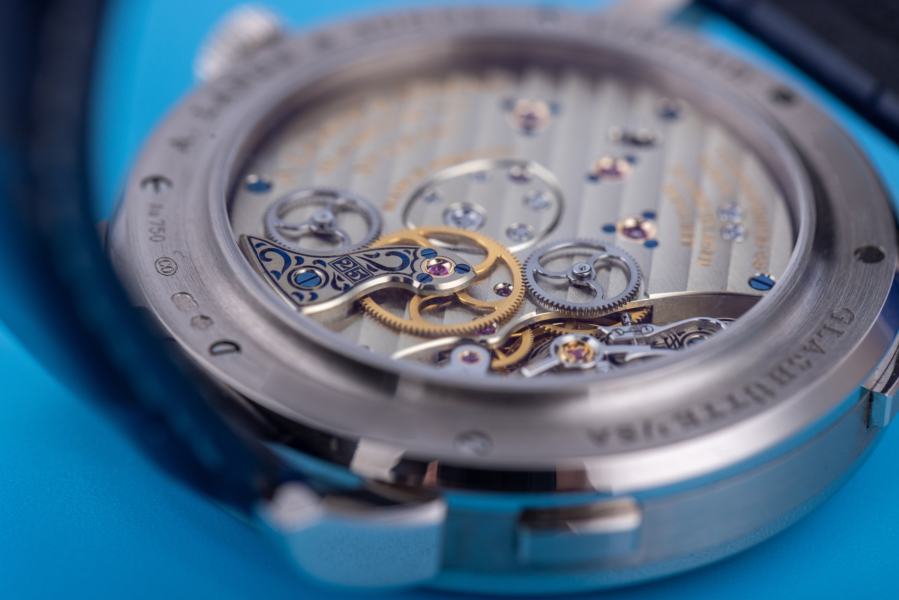 A.LANGE&SOHNE 写真たて Hands-On - A. Lange & Söhne Saxonia Outsize Date Silver Dial