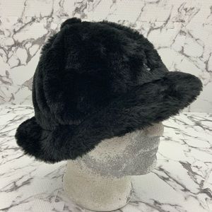 mastermind x Kangol Faux Fur Casual 黒 Faux Fur Casual – Kangol