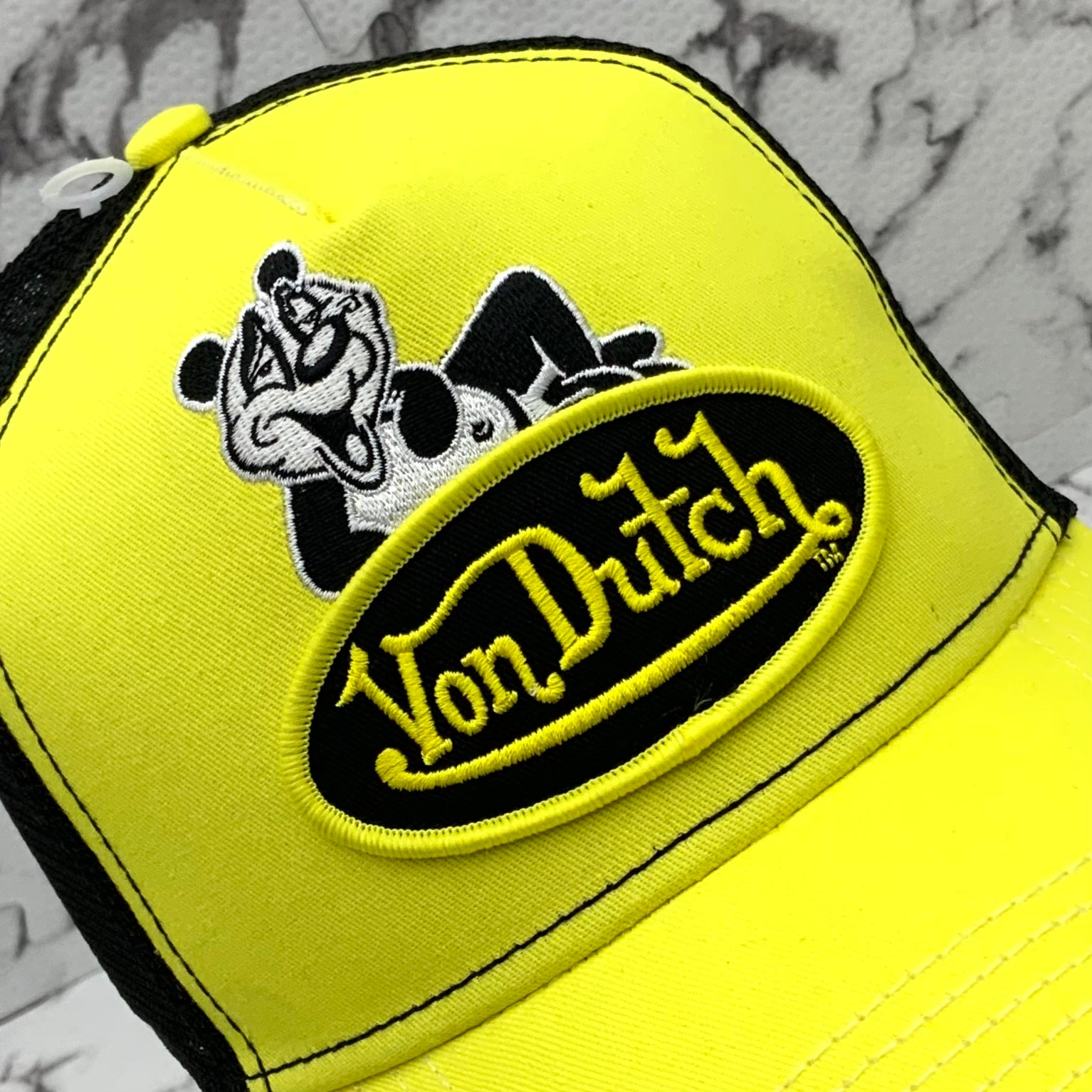 vonduch ストーン付きキャップ 黄緑 SOLD OUT VonDutch Neon Yellow | Black Fashion Trucker Hat