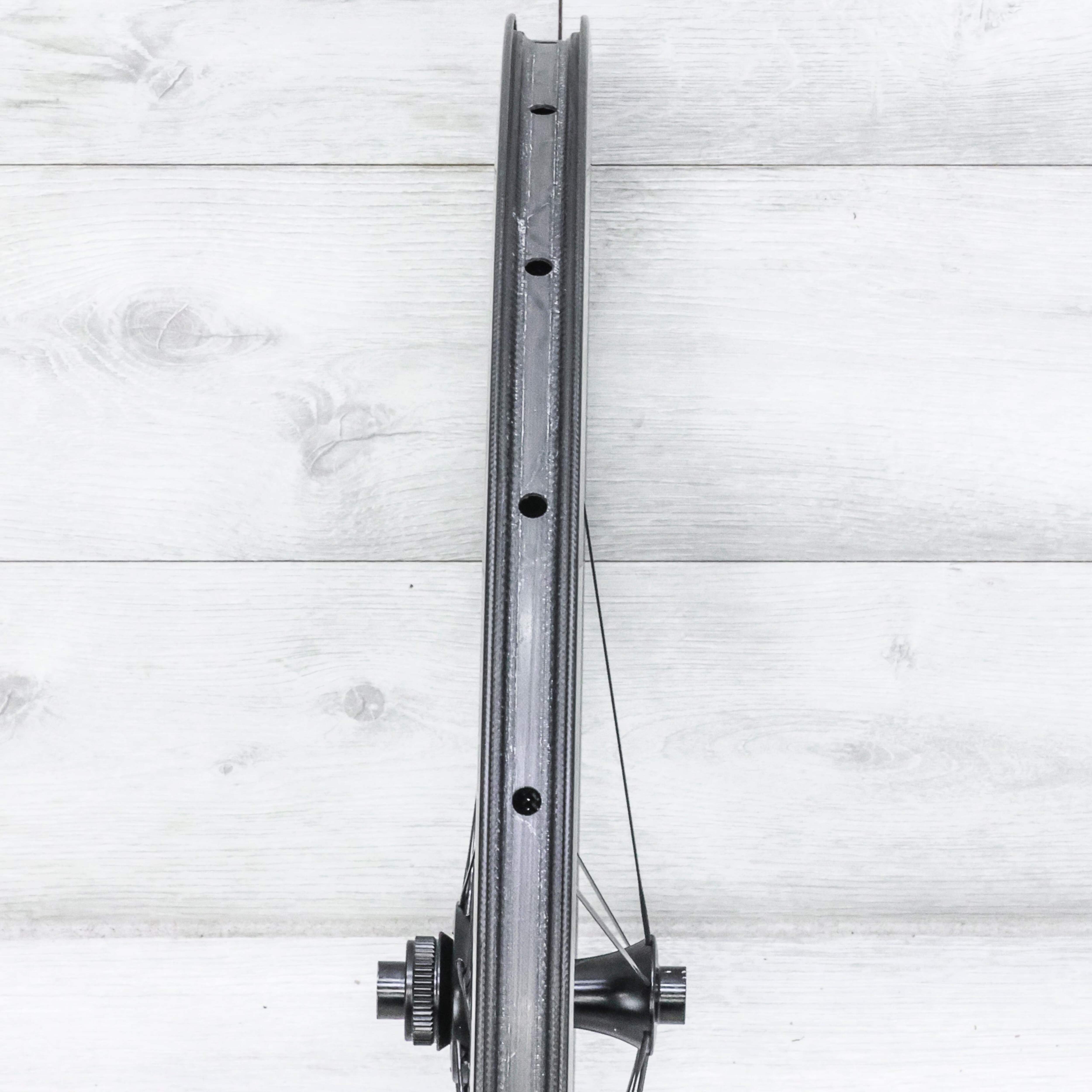 Roval Rapide CLX 50 Carbon Disc Wheelset – 700c, Tubeless, Center