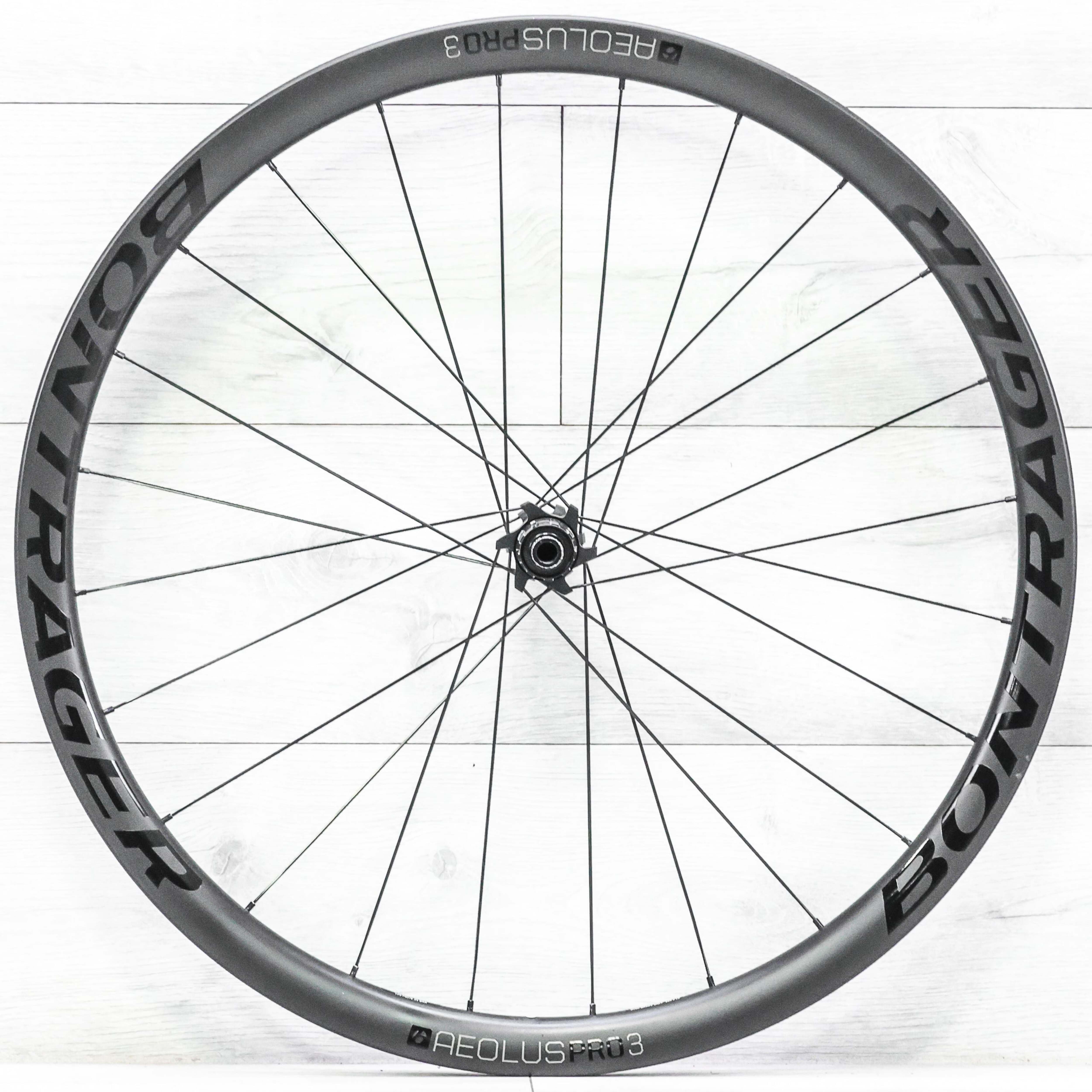 Bontrager Aeolus Pro 3 TLR Carbon Disc Wheelset – 700c, Tubeless