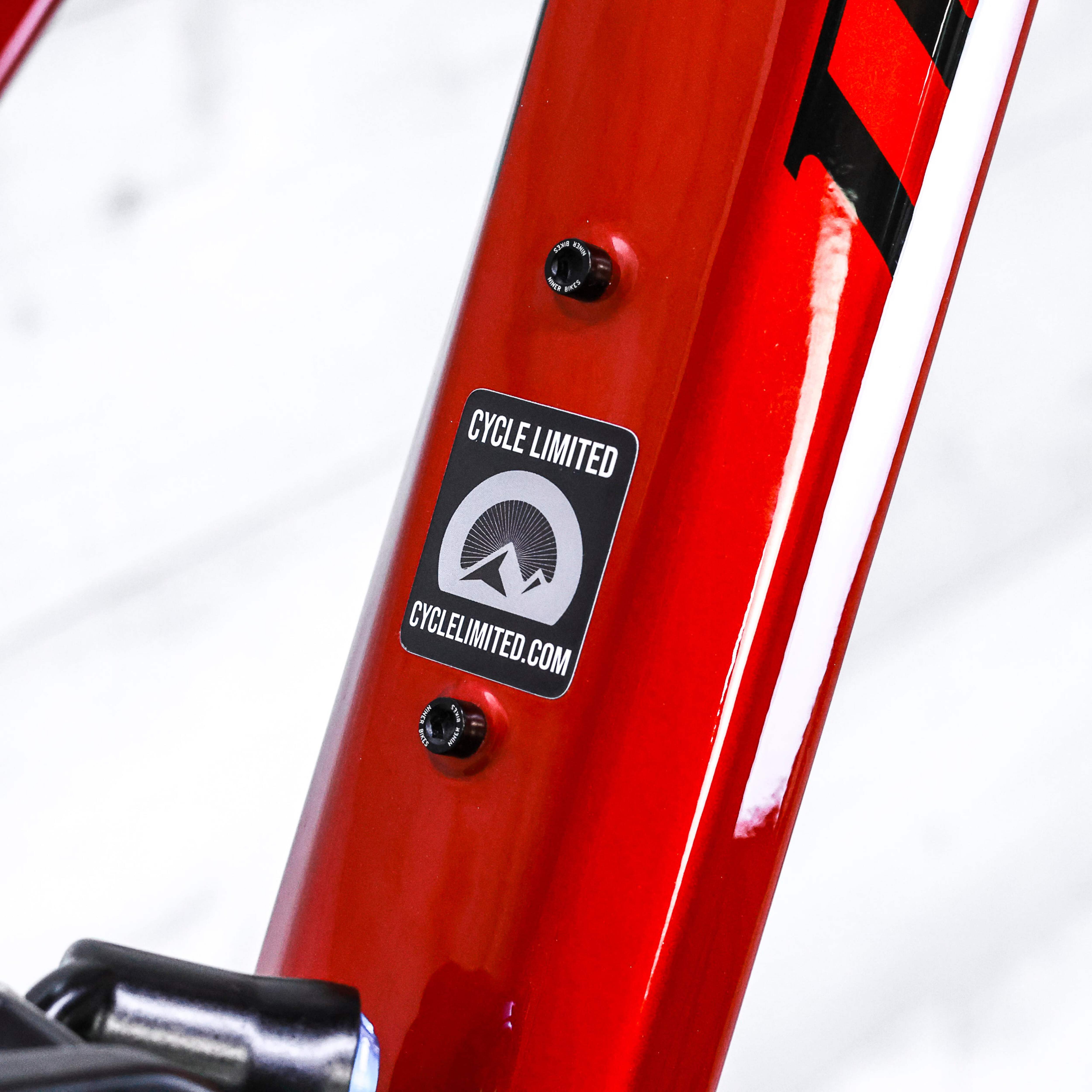 Niner WFO 9 RDO Full Suspension Frame – Fox Float X2 Factory, Hot