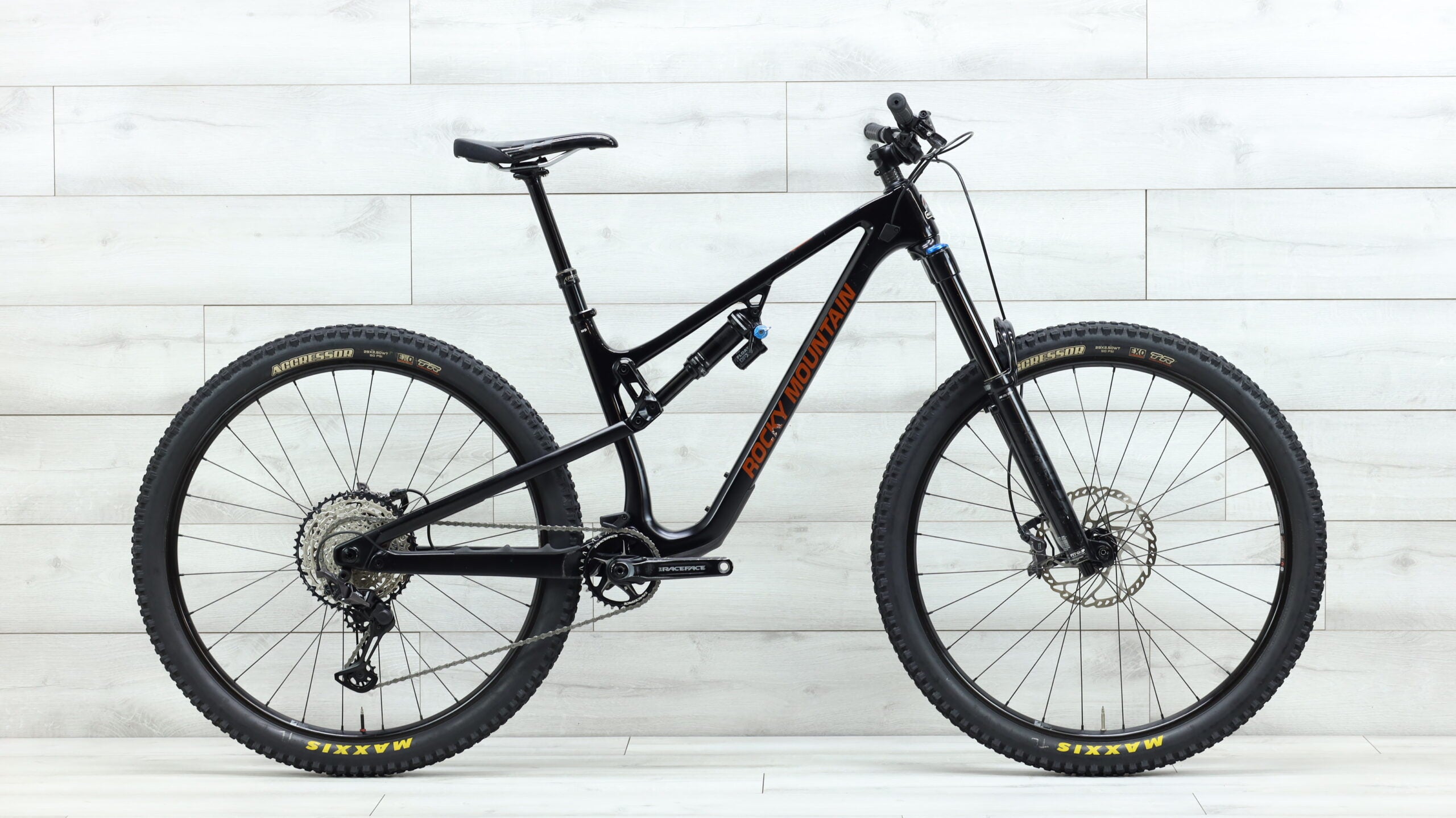 Rocky Mountain Altitude Carbon 50 Mountain Bike - 2021 Rocky Mountain Altitude Carbon 50 Mountain Bike - 2021