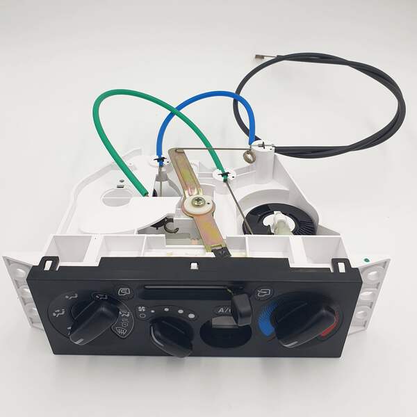 AC Heater Climate Controller Panel For Isuzu NPR / NQR (2008-2022) – OEM Fit