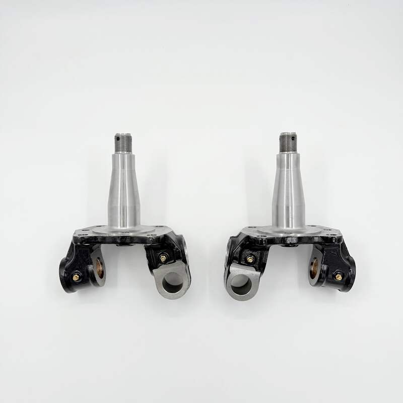 2x Knuckle Front Axle Left + Right For Isuzu NRR NQR NPR NPR-HD