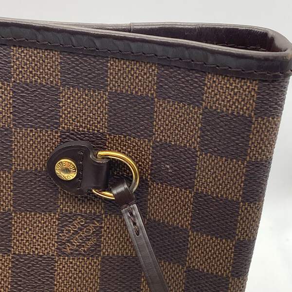 Sold at Auction: (2) LOUIS VUITTON 'NEVERFULL MM' DAMIER TOTE BAGS