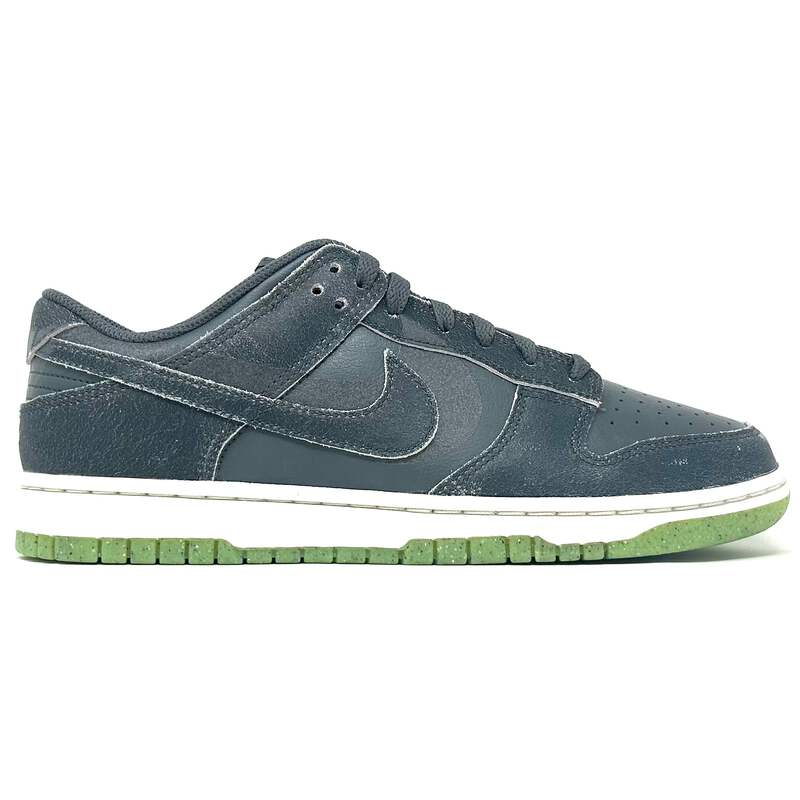 靴 NIKE DUNK LOW RETRO PRM Nike Dunk Low Retro Men's Shoes. Nike JP
