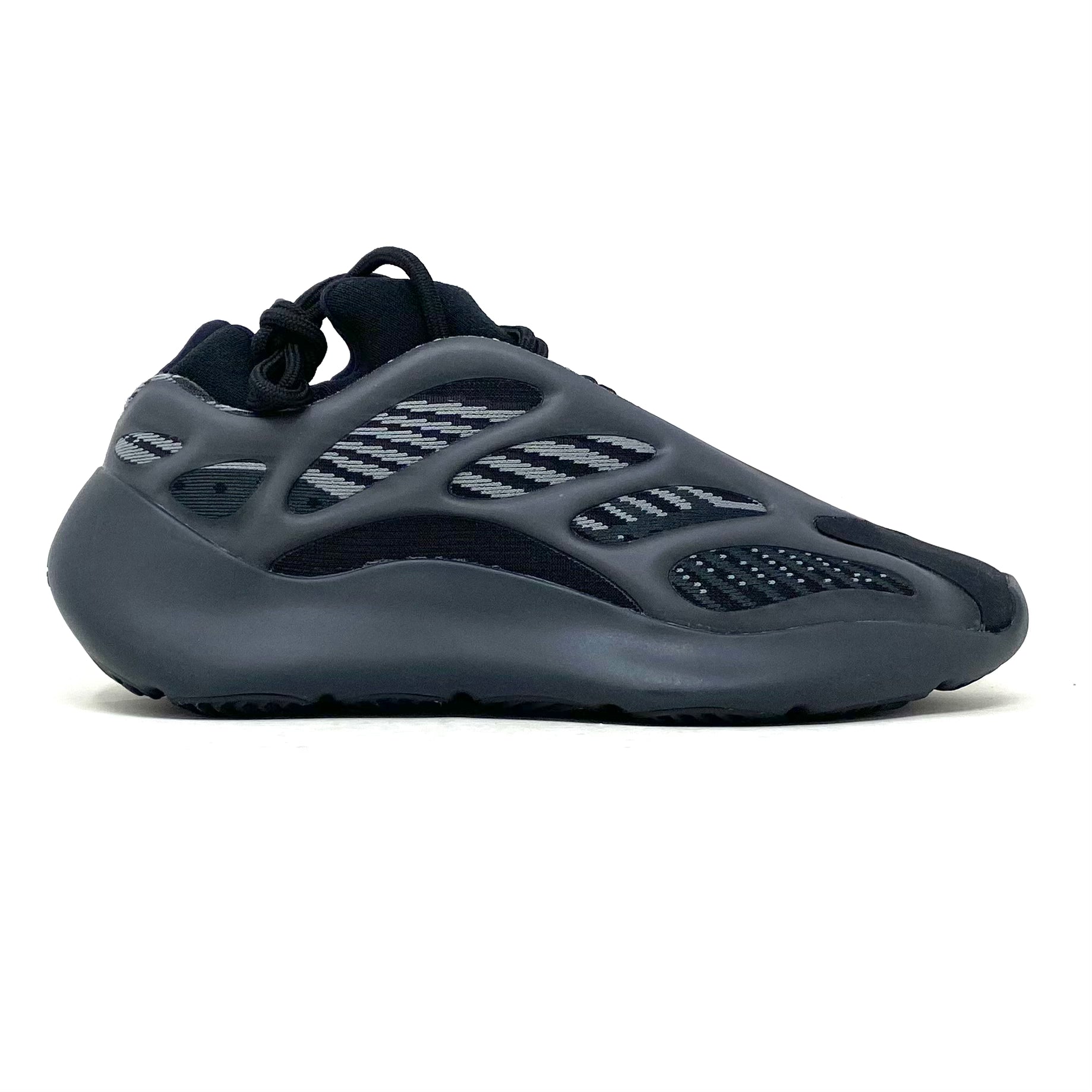 adidas yeezy 700 v3 alvah price