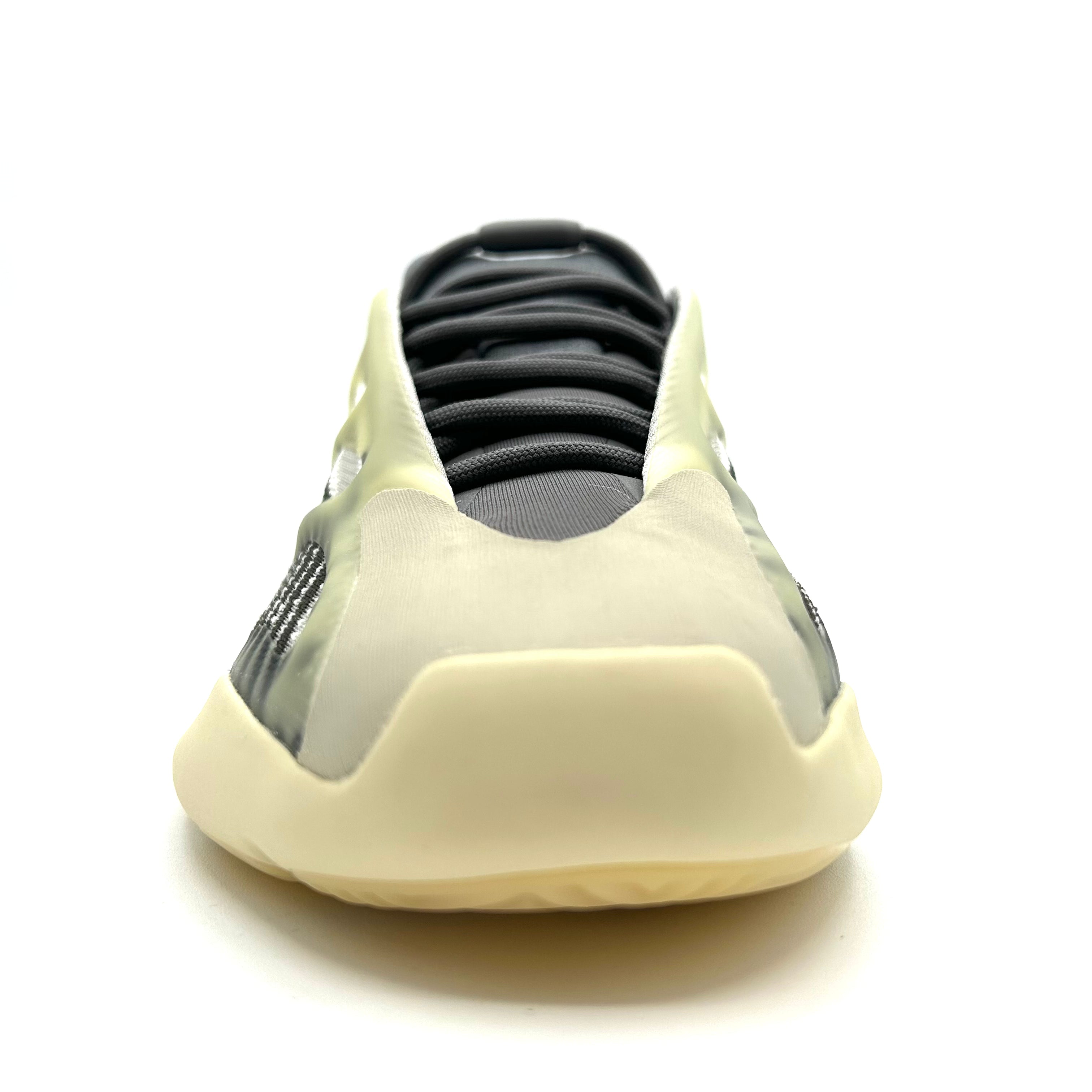 Adidas Yeezy Boost 700 V3 'Fade Salt' | eBay
