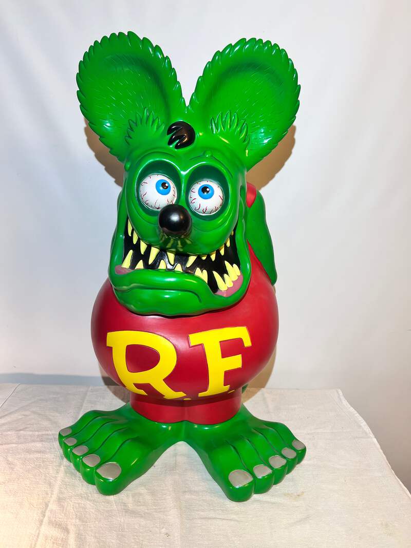 正規品 送料込み】Rat Fink Funko Big Bank Yellow - メルカリ