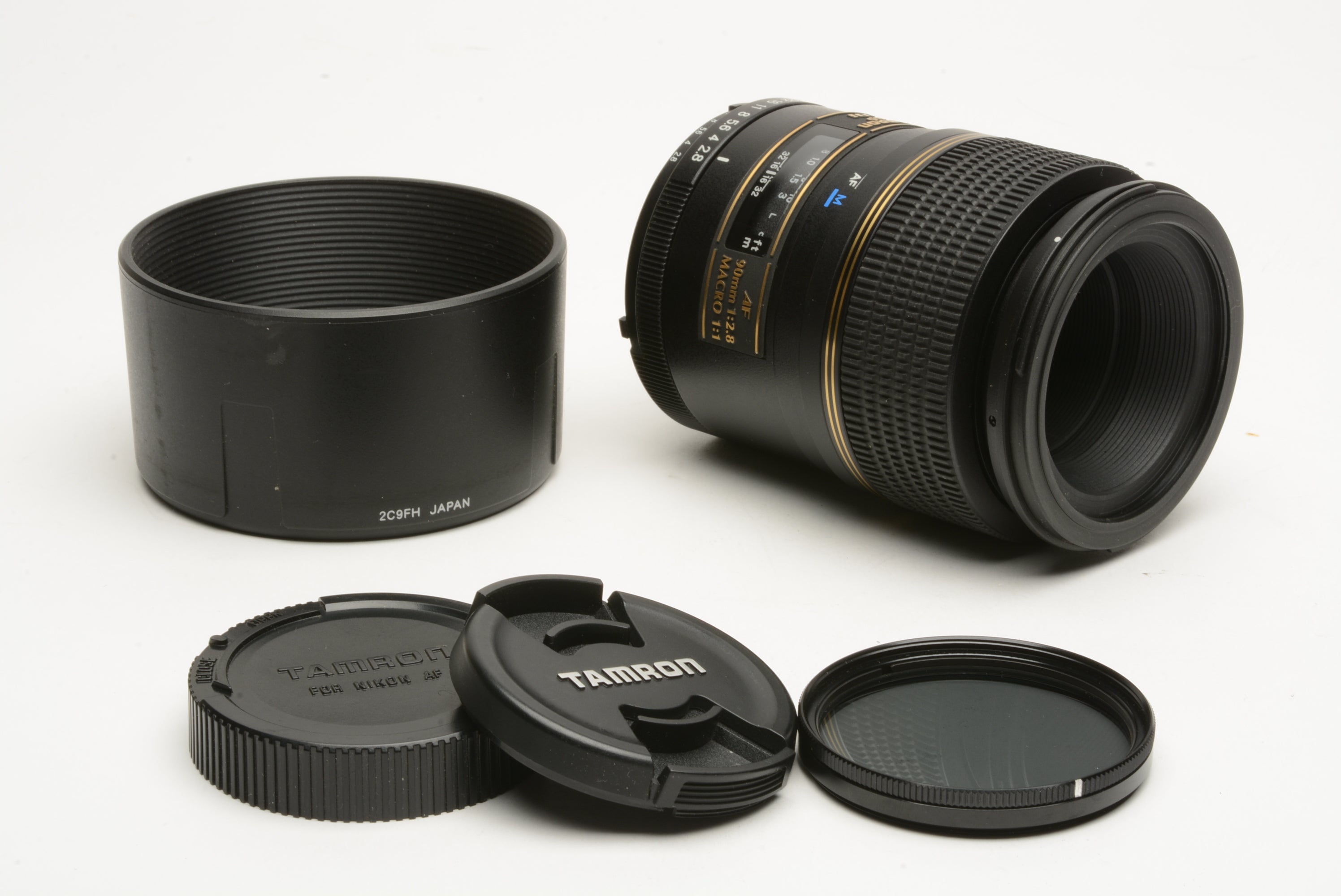 TAMRON SP AF 90mm f/2.8 Di MACRO　272E Amazon.com : Tamron SP AF 90mm F/2.8 Di 1:1 Macro Lens for Sony