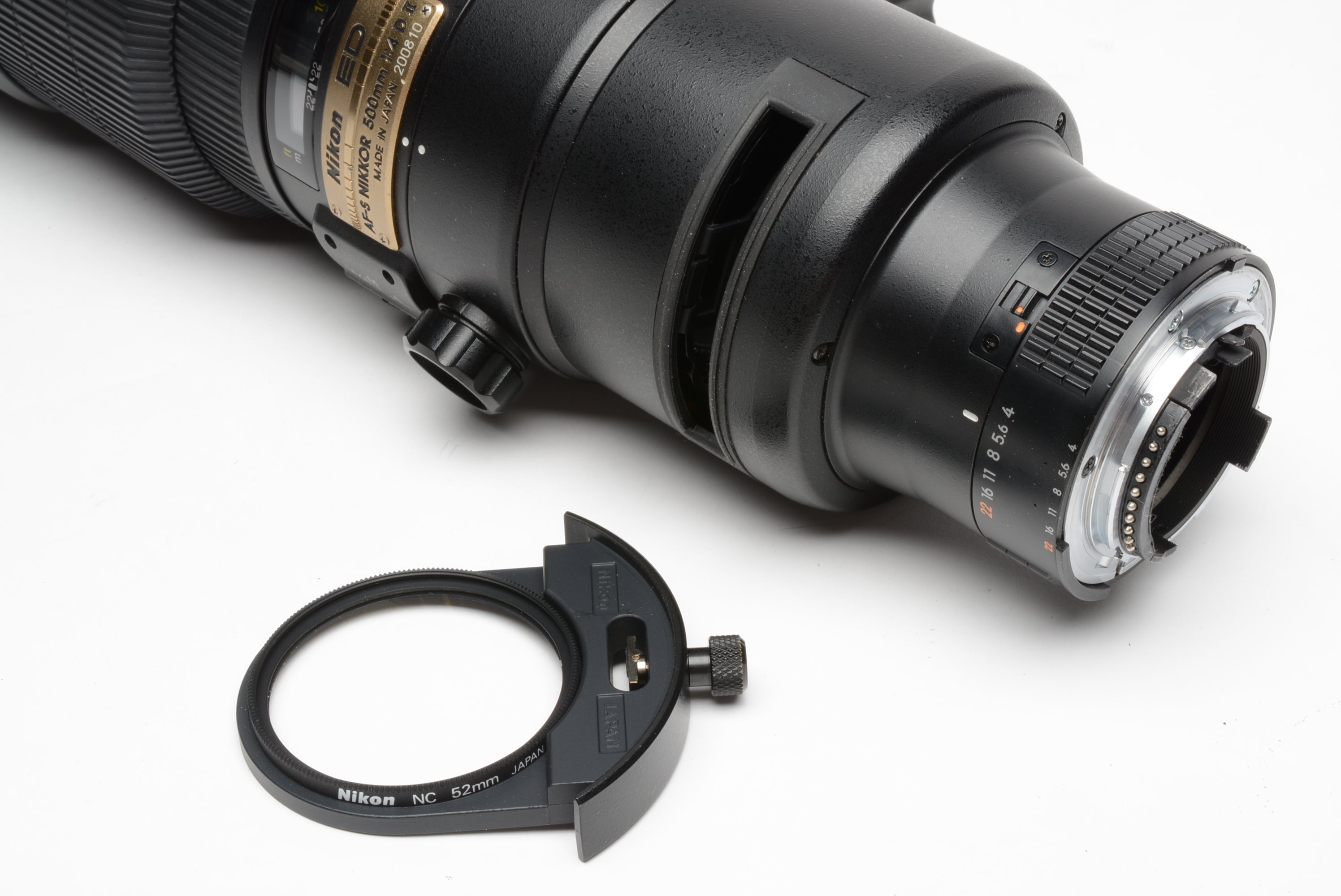 Nikon AF-S Nikkor 500mm f4D II SWM ED IF Telephoto lens, USA, hood