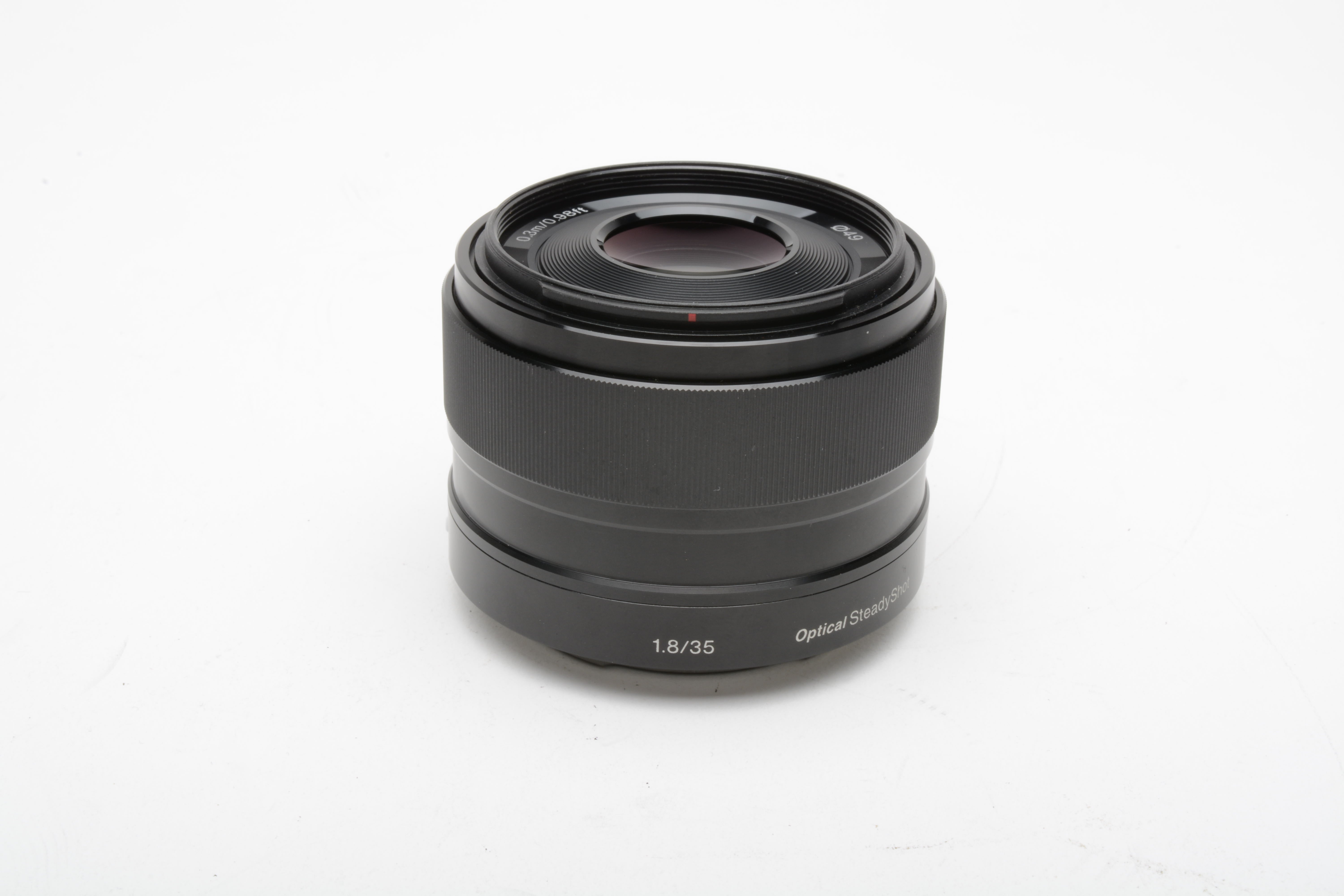 Sony 35mm f1.8 SEL35F18 wide angle E-mount lens, caps, hood, UV