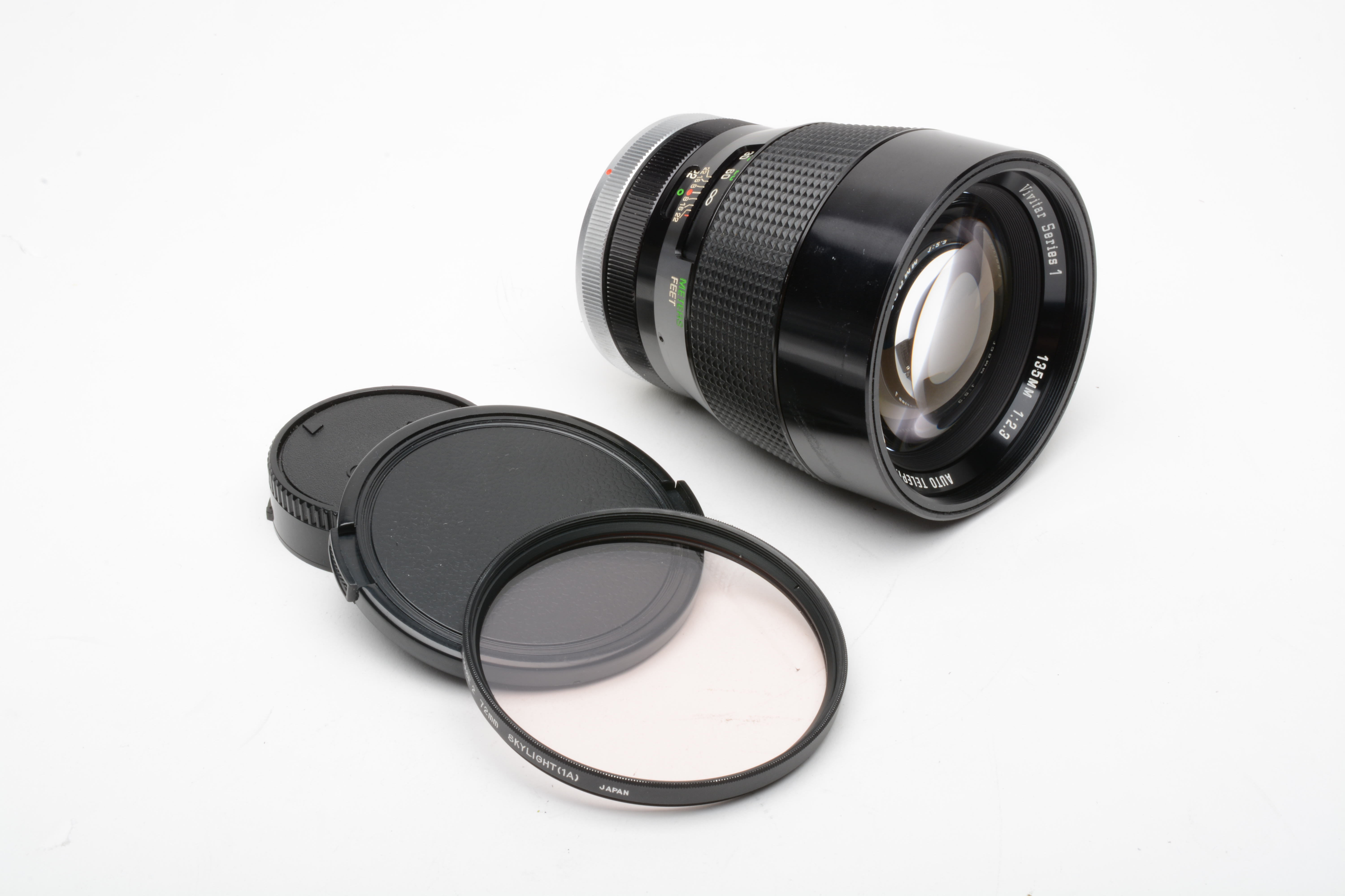 Vivitar Series 1 135mm f2.3 Tele lens, caps+sky filter, Canon FD