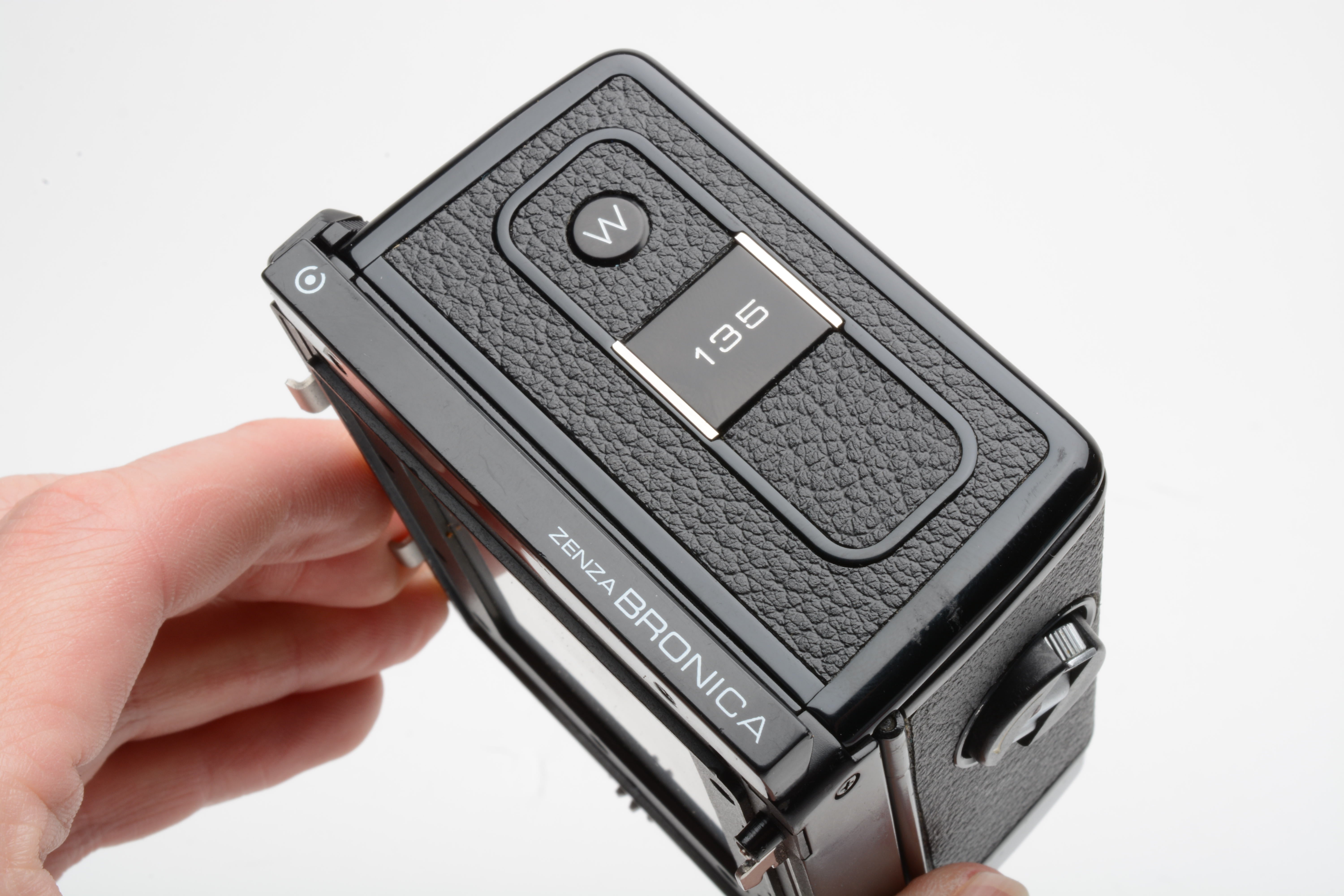 Bronica ETR 135 W wide/pano back, very clean, Mint- | eBay