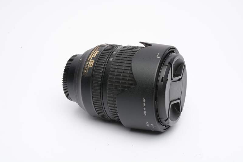 Nikon AF-S 18-105mm f3.5-5.6G ED DX VR zoom lens, hood, caps | eBay