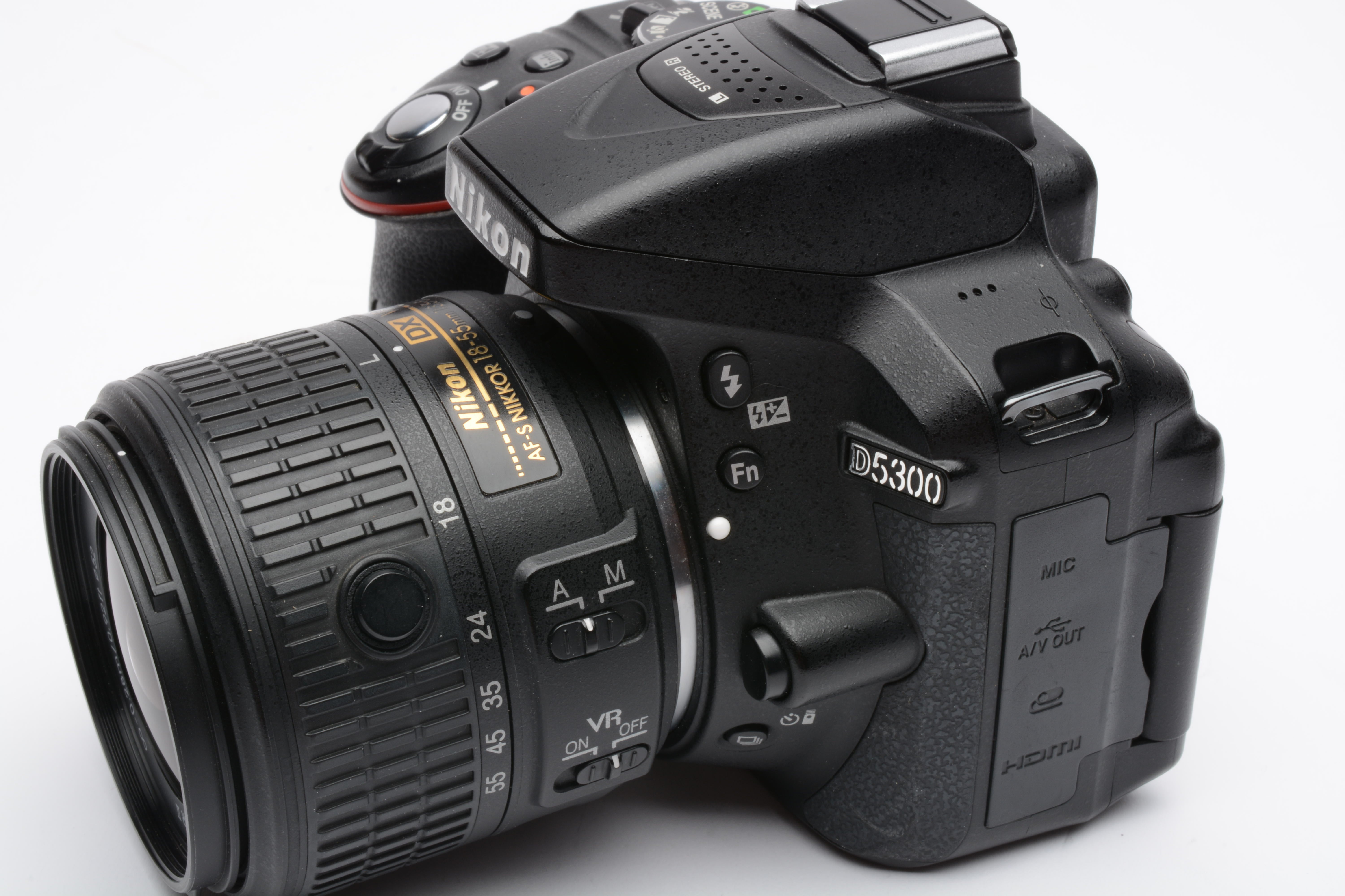 Nikon D5300 DSLR Camera w/AF-S 18-55mm f3.5-5.6 G II VR zoom