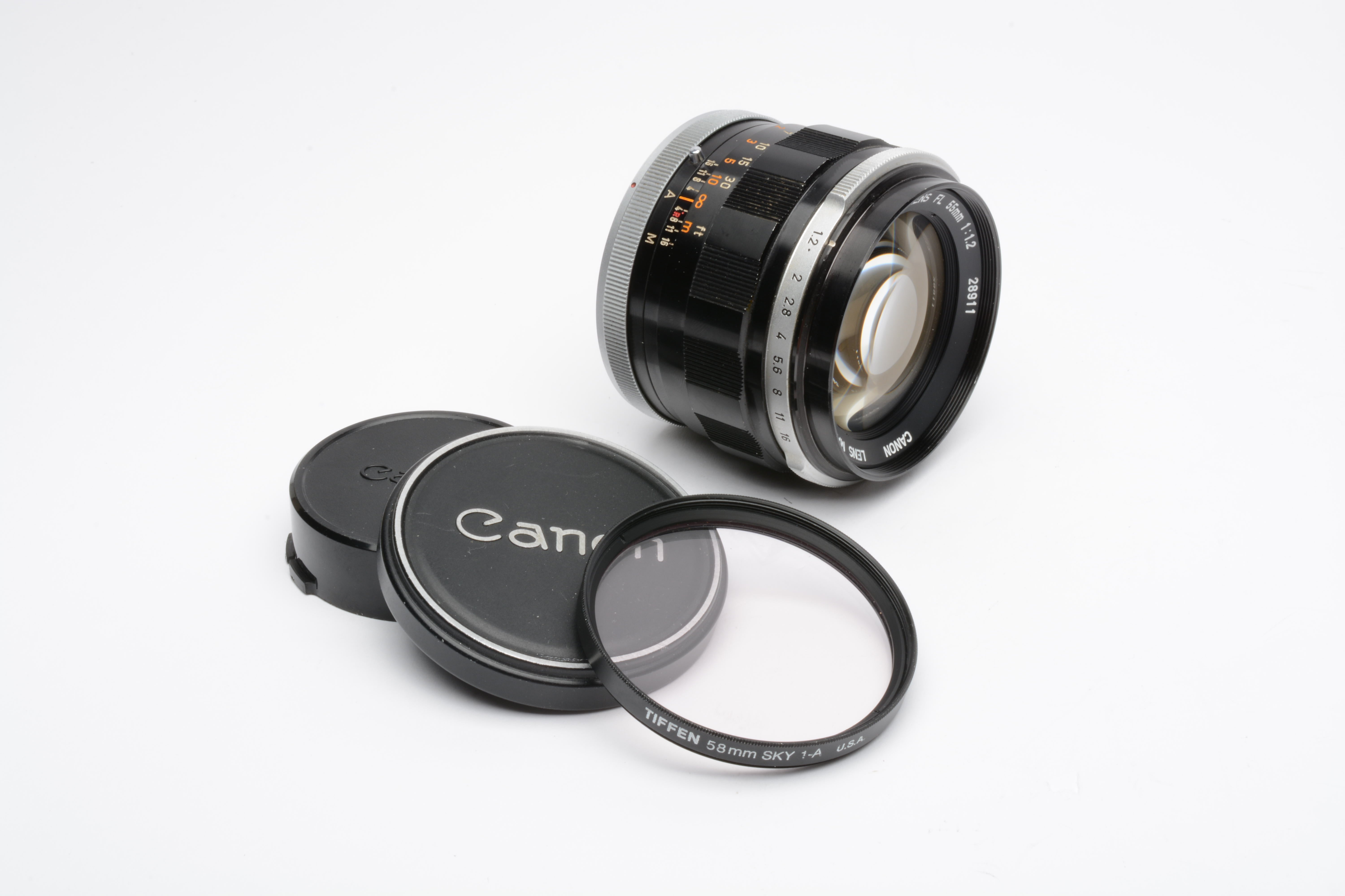 Canon FL 55mm f1.2 Prime lens, UV, caps, nice and sharp Caps Canon FL 55mm f1.2 Prime lens, UV, caps, nice and sharp Caps