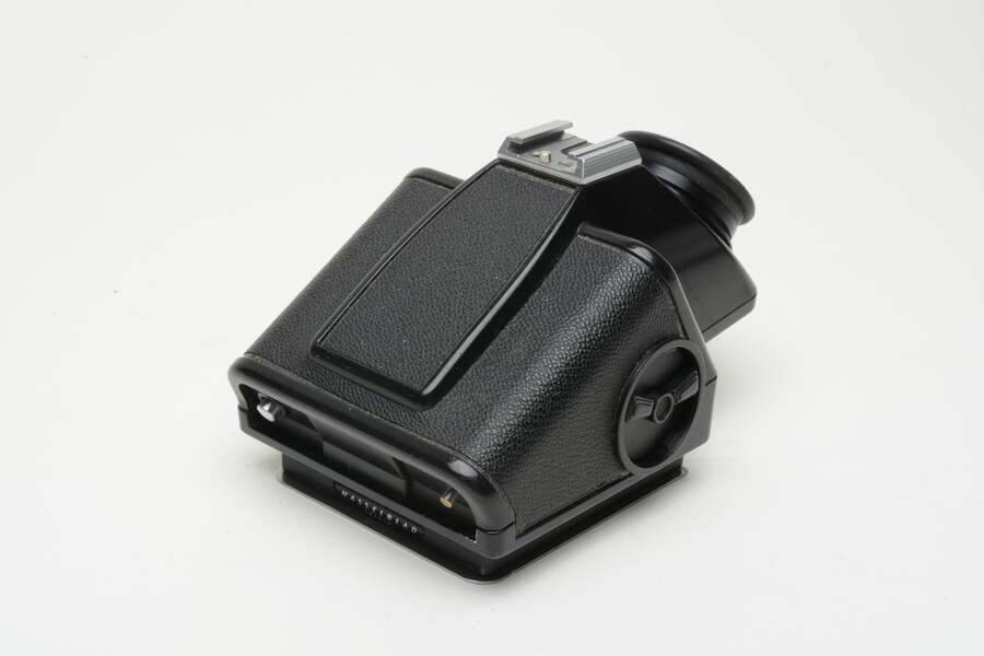 Hasselblad VFC-6 Metered prism finder, box+manual, moderate haze