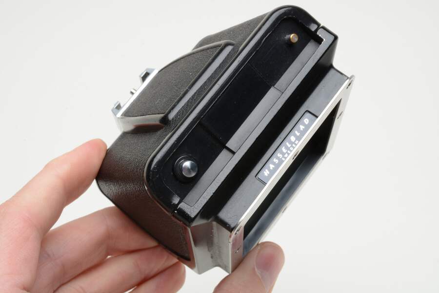 Hasselblad VFC-6 Metered prism finder, box+manual, moderate haze