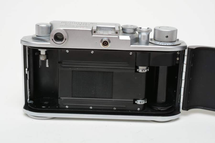 Minolta 35 Model II 35mm rangefinder Camera w/Chiyoko 50mm f2.8