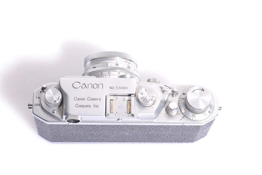 Canon III 35mm Rangefinder camera w/Serenar 50mm f1.9 lens+case+