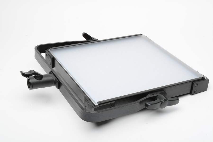 Switti S45c LED Metal Video Light Panel Kit, Bi-Color w/Softbox, +