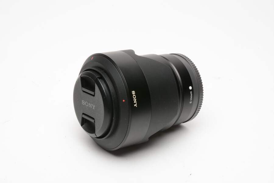 Sony Zeiss 55mm f1.8 FE SEL55F18Z, Caps, Hood, UV, sharp! | eBay