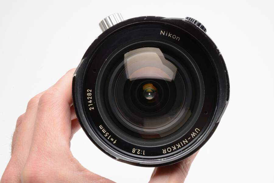 Nikon UW-Nikkor Nikonos 15mm f2.8 Lens w/Nikonos 15 Finder