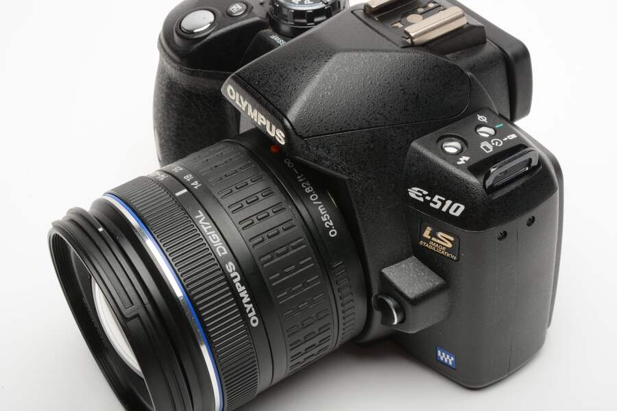 Olympus E-510 IS DSLR w/14-42mm f3.5-5.6 ED, 11k Acts, nice! | eBay