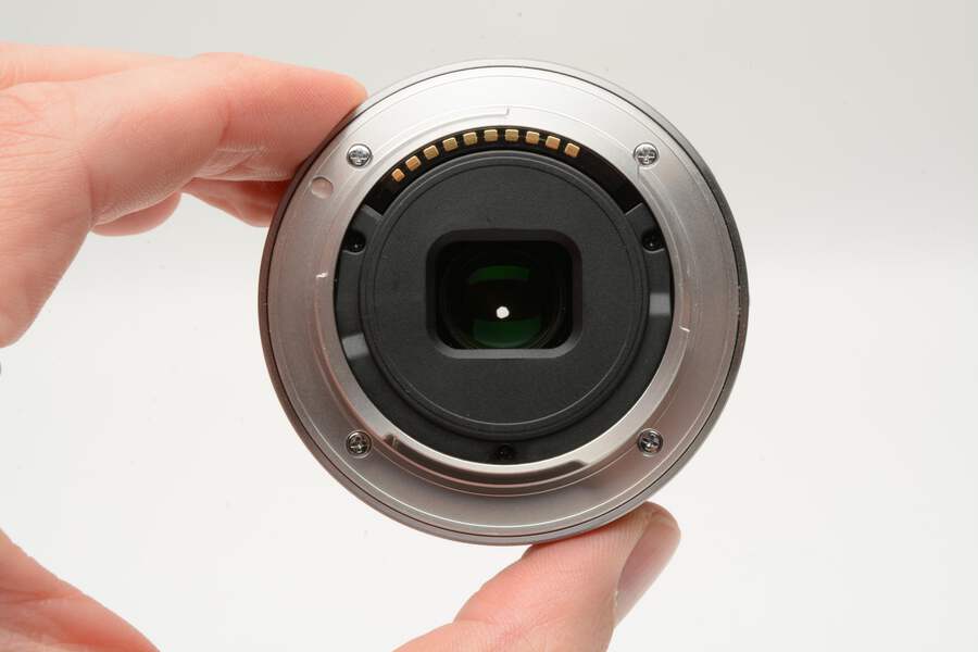 Sony 16mm f2.8 SEL16F28 wide angle E-mount lens, Caps, Great! | eBay