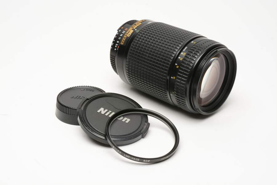 Nikon Nikkor AF 70-300mm F4-5.6D ED Zoom Lens, caps, UV, *READ MF