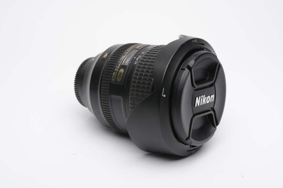 Nikon AF Nikkor 24-120mm f4G ED N VR w/Caps, hood, NO VR, Sharp
